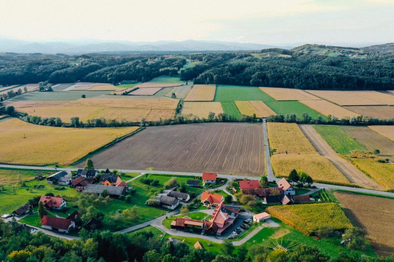 Вилла Winzerhof Strablegg Гросклайн Экстерьер фото
